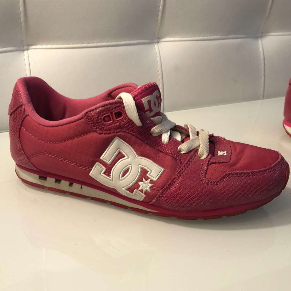 DC - Pink Sneakers